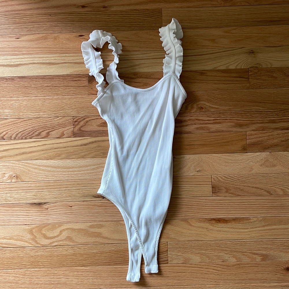 Wild honey bodysuit white size small